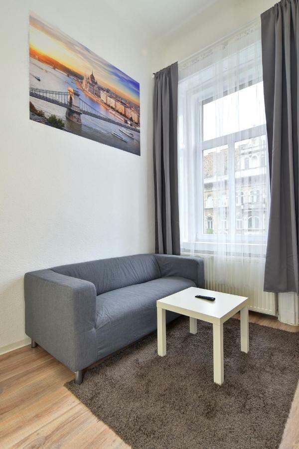 Heart Of Downtown Apartment بودابست المظهر الخارجي الصورة